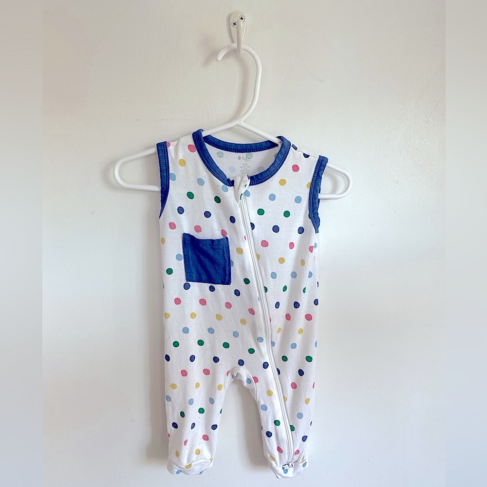 Kyte BABY Printed Zipper Sleeveless Romper in Spring Polka Dots